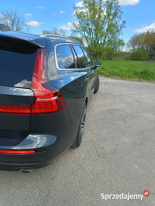 Volvo V60 II D3 20 Diesel Automat 8HP Momentum Oświęcim