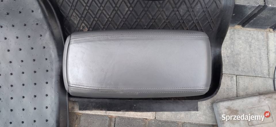 Fotele Lexus GS MKI Rok produkcji 1995