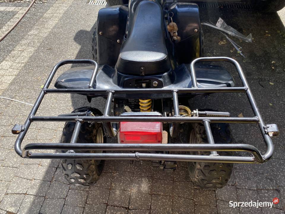 Sprzedam quad 50 sprawny przebieg około 100 Pozostałe świętokrzyskie Ostrowiec Świętokrzyski