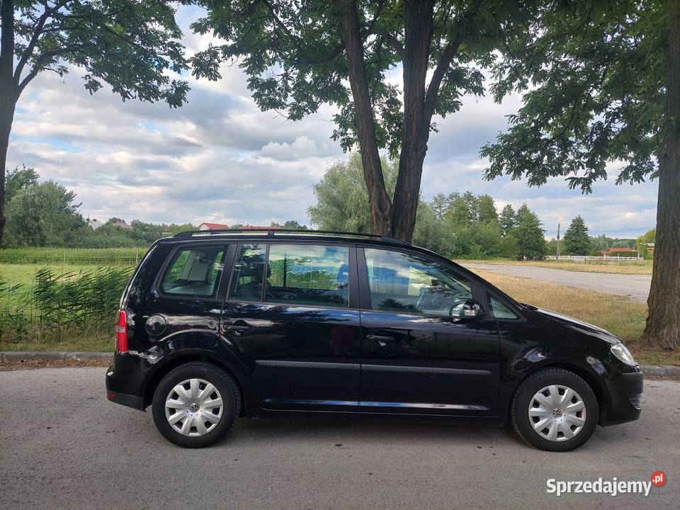 Volkswagen Touran 19 TDI 105 rocznik 2009 manualna Grębów