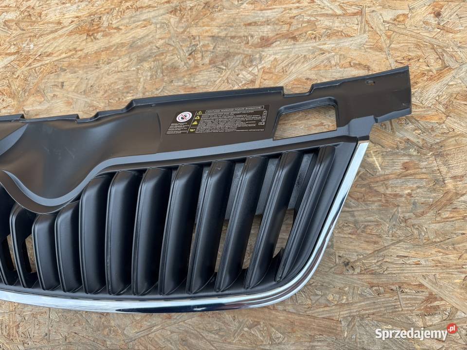 Grill atrapa chłodnicy skoda Fabia 2 II lift Międzychód