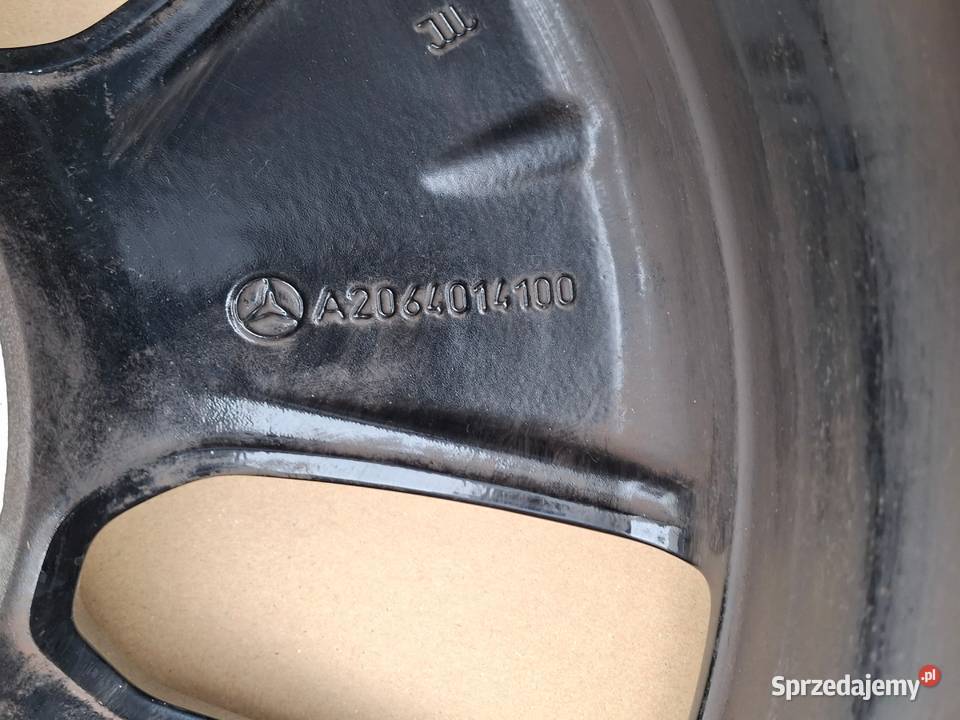 MERCEDES CKLASA W206 FELGA ALUFELGA 17 7J ET445 Samochodowe Bieleń