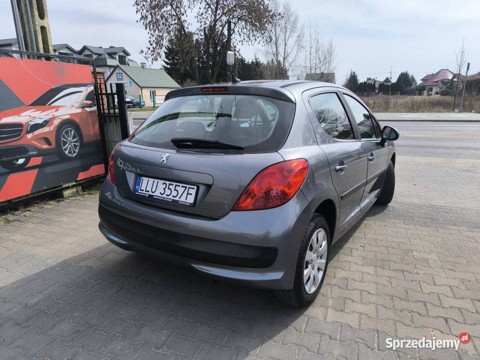 Peugeot 207 14i 16V 95 Klimatyzacja lakier metallic Łuków