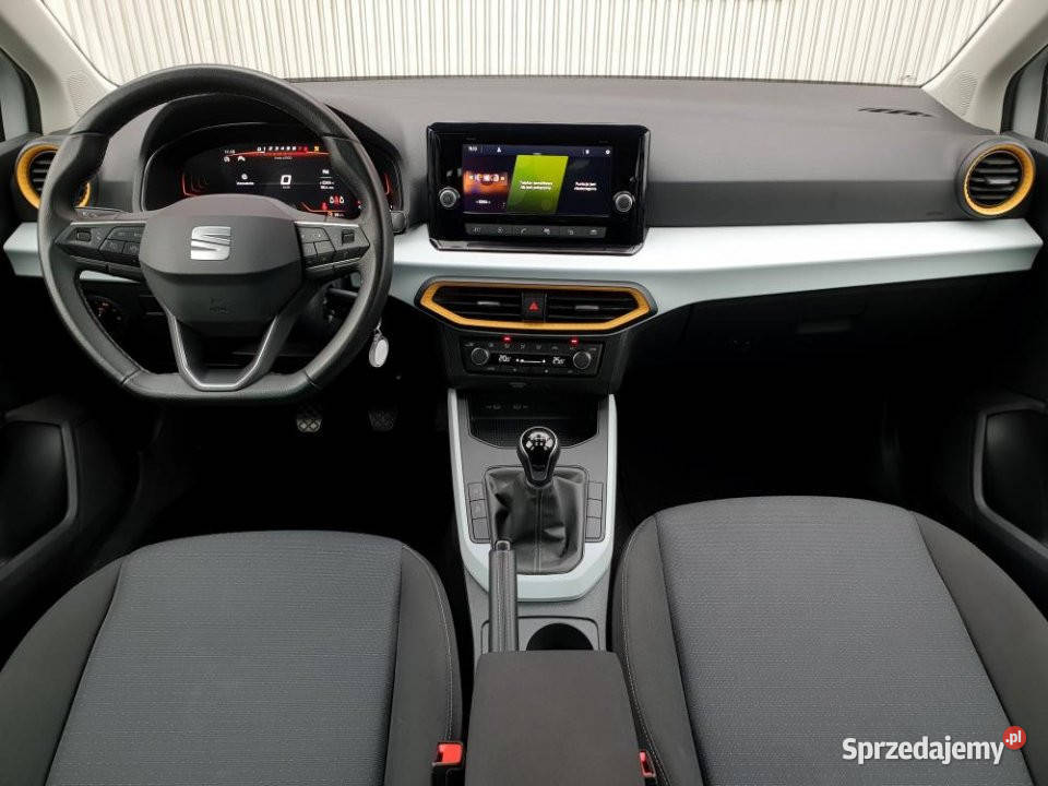 SEAT Arona 2023r Salon Fvat 23 Bezwypadkowy manualna Rzeszów