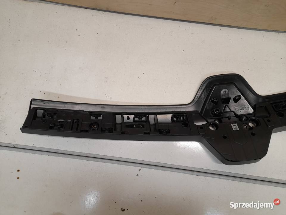 RENAULT TRAFIC III LIFT atrapa grill listwa Goleniów sprzedam