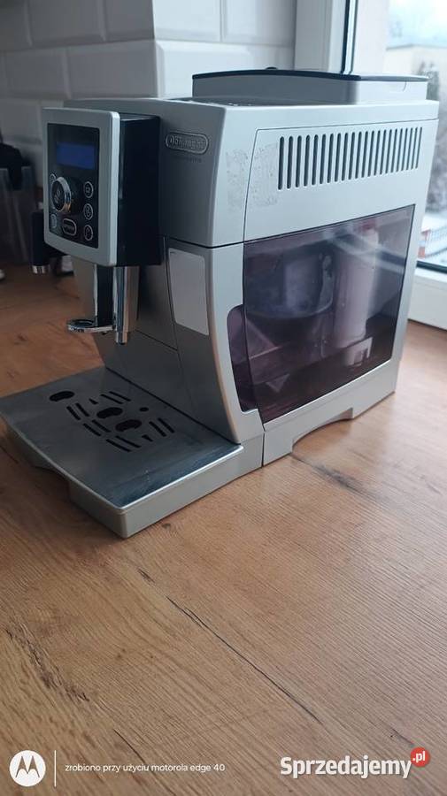 Ekspres ciśnieniowy do kawy DeLonghi Ecam 23460 Ciechanów