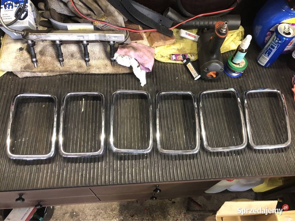 Ramki kratki grill chrom jeep grand cherokee wk2 Białystok sprzedam