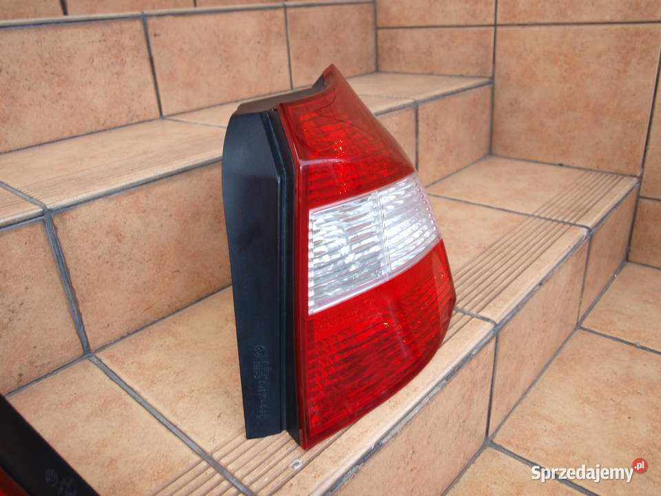 BMW 1 E81 E87 lampy tył 2004 2007r europa Oświetlenie Kalisz sprzedam