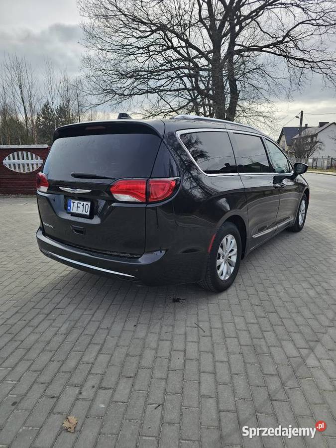 Chrysler Pacifica 2018 Touring L Plus 36 V6 291 Majków