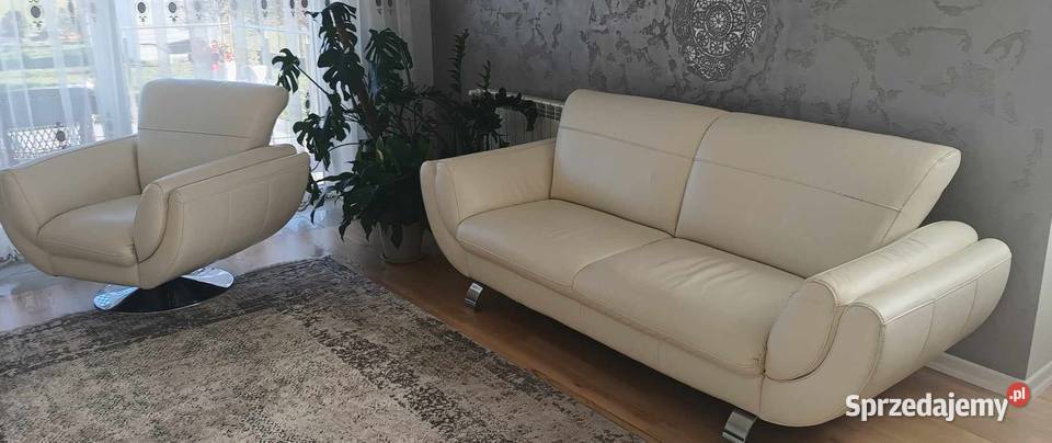 Skórzna kanapa i fotel w kolorze kremowym