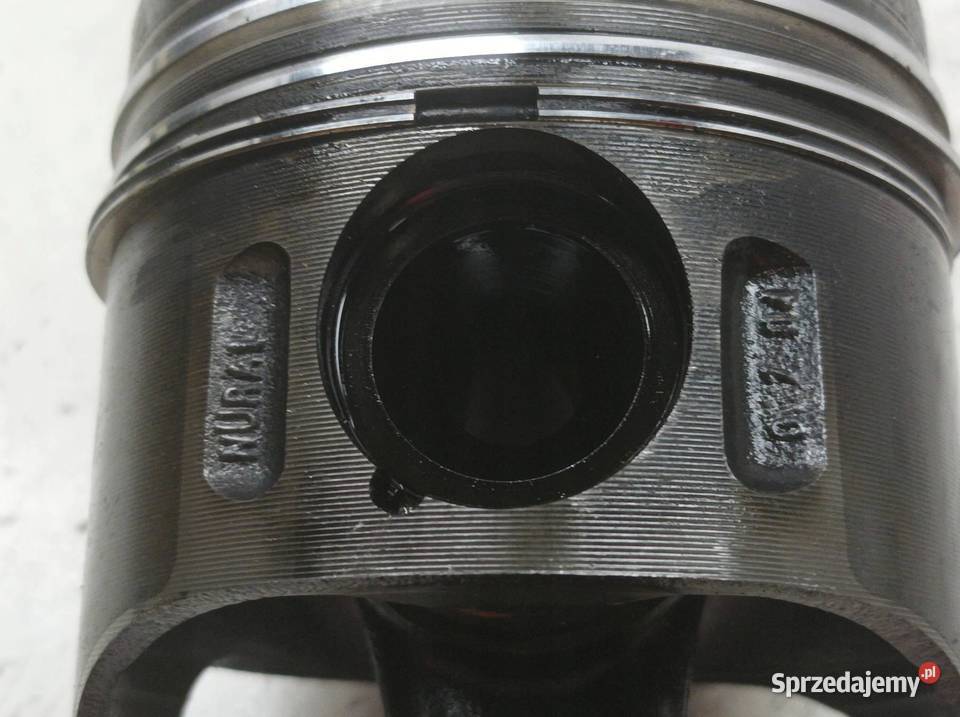 TŁOK 22 CDI MercedesBenz Sprinter II 2006 Blok silnika