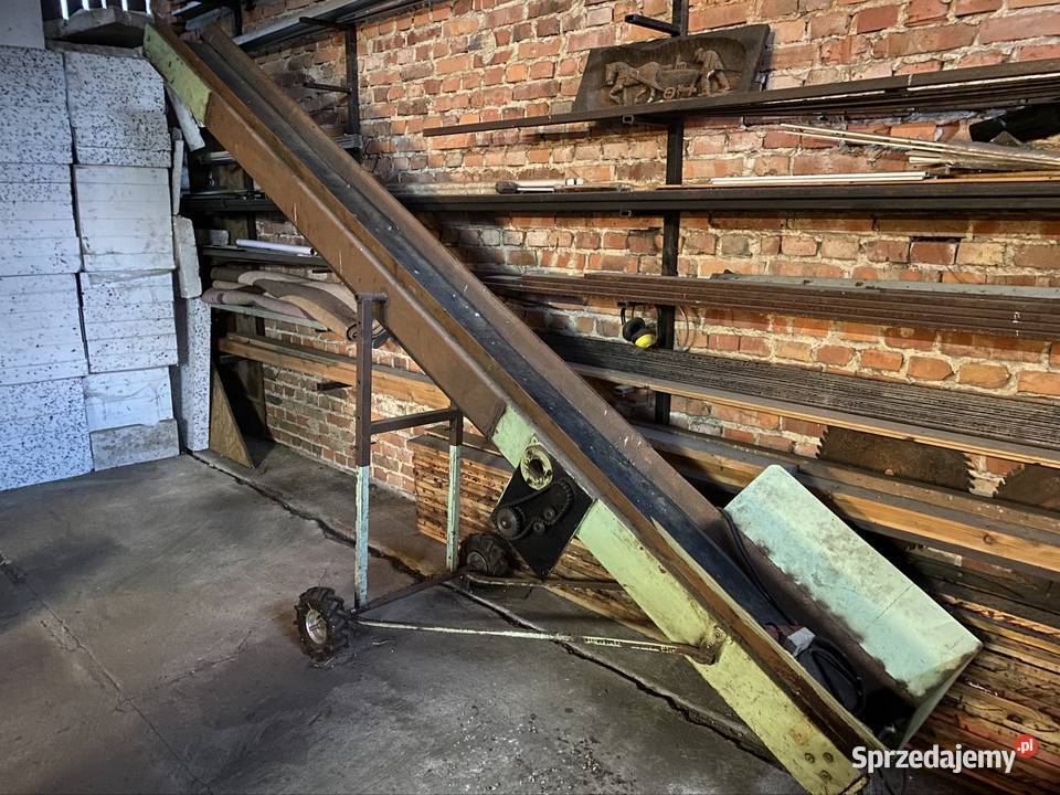 Taśmociąg przenośnik łuparka do drewna ursus opolskie Pokój