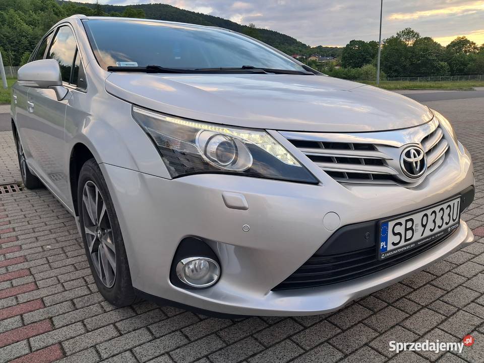 Totota Avensis Kombi Premium Krajowy 1 Avensis śląskie Bielsko-Biała sprzedam