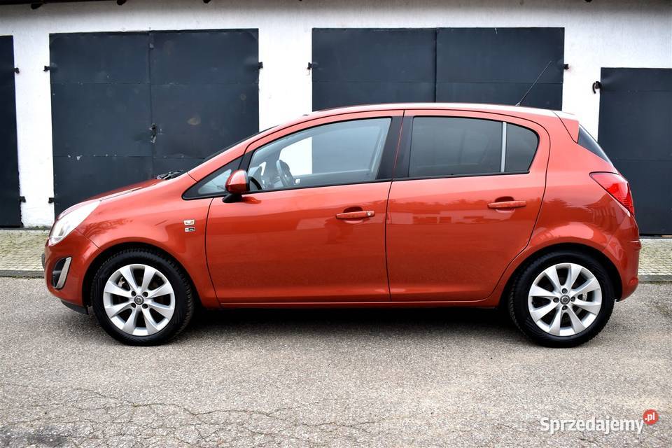 opel corsa benzyna skóry klimatyzacja elektryka