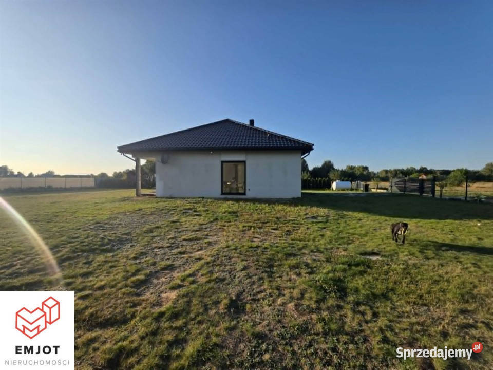 sprzedaży domu wolnostojącego Korczew 129m2 1940m2 łódzkie