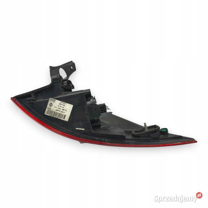 LAMPA LEWA Renault Clio IV kombi tylna tylnia