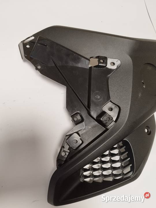 Osłona prawa owiewka BMW r 1200 gs 17r Turek sprzedam