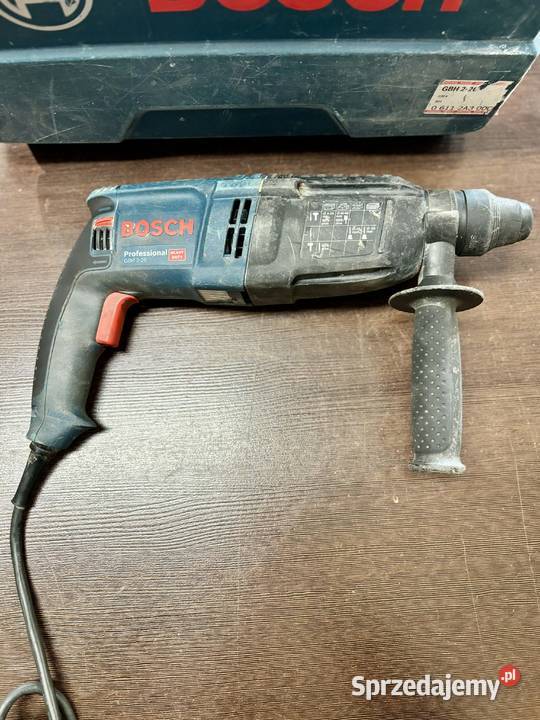 Młot udarowoobrotowy BOSCH Professional GBH 226