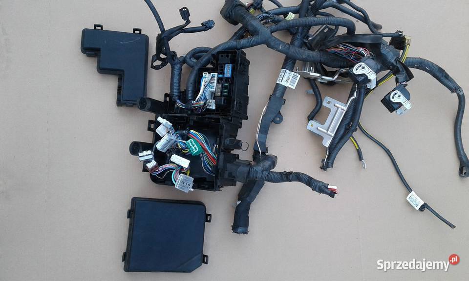 Puszka skrzynka bezpieczników Qashqai II WYSYŁKA Międzychód