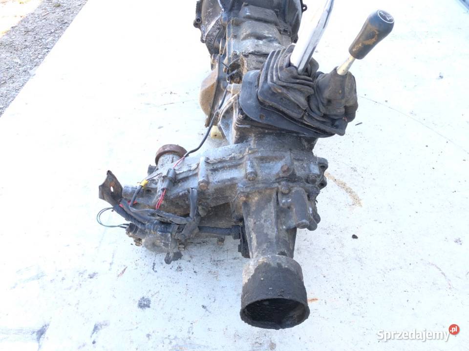 SKRZYNIA BIEGÓW MITSUBISHI PAJERO I 23 84 8291