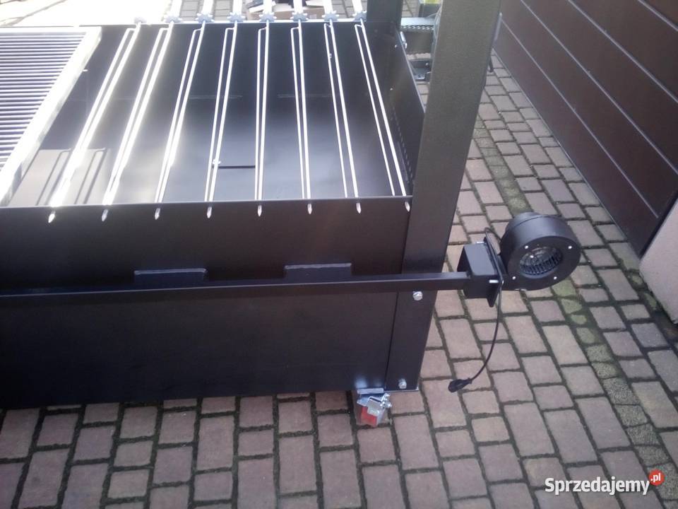 Gastronomiczny grill cateringowy węglowy Damasławek sprzedam