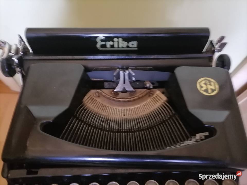 Stara maszyna do pisania z lat 40 tych Kraków