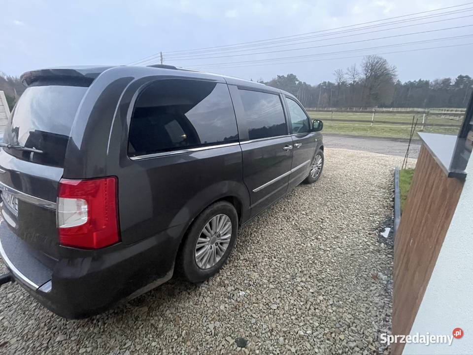 Chrayslera Town Country 36 bp gaz