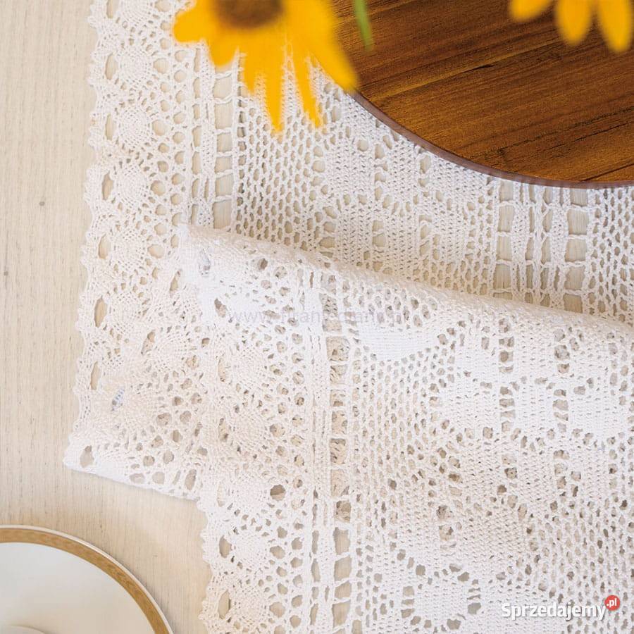 Nowy bieżnik szydełkowy obrus serweta 50x100