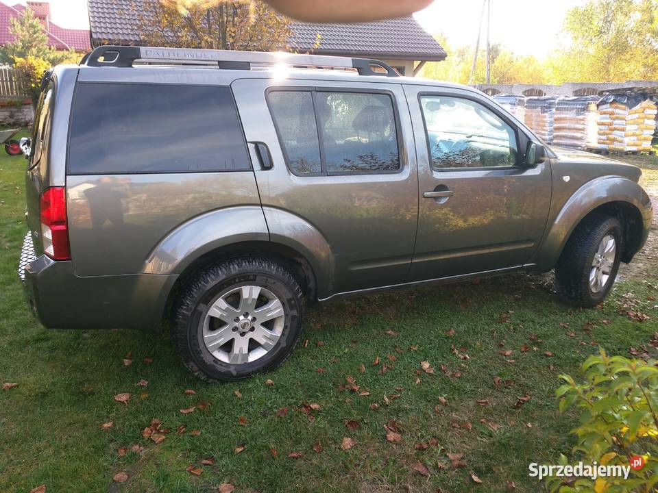 Sprzedam Nissan Pathfinder 25 diesel 7osobowy