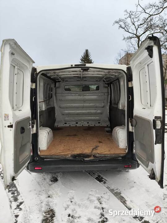 Opel Vivaro 2005 dostawczy Suchedniów