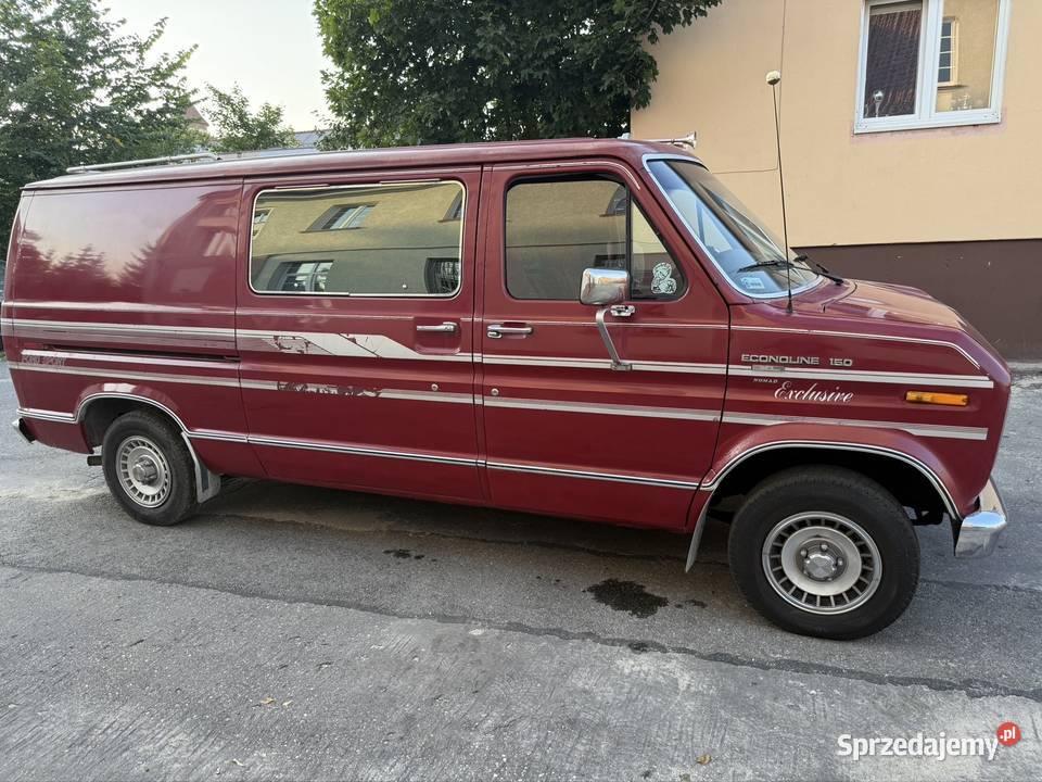 FORD ECONOLINE E 150 zadbany webasto tempomat 180KM
