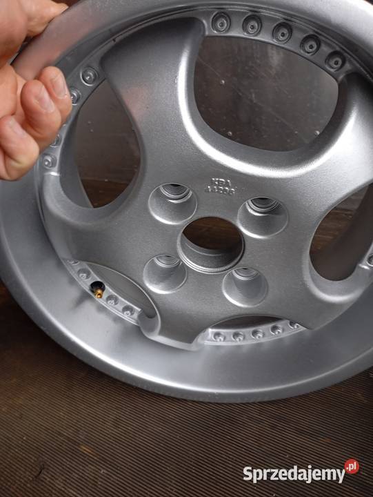 Alufelgi Felgi 15 Średnica 15" Samochodowe Gromnik sprzedam