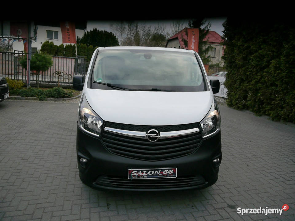 Opel Vivaro Długi 9osob Stan b 100bezwypadkowy Vivaro Częstochowa