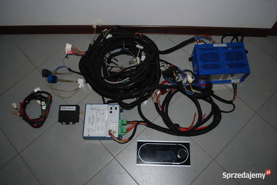 ELEKTROBLOK DO KAMPERA HYMER Grzebowilk sprzedam