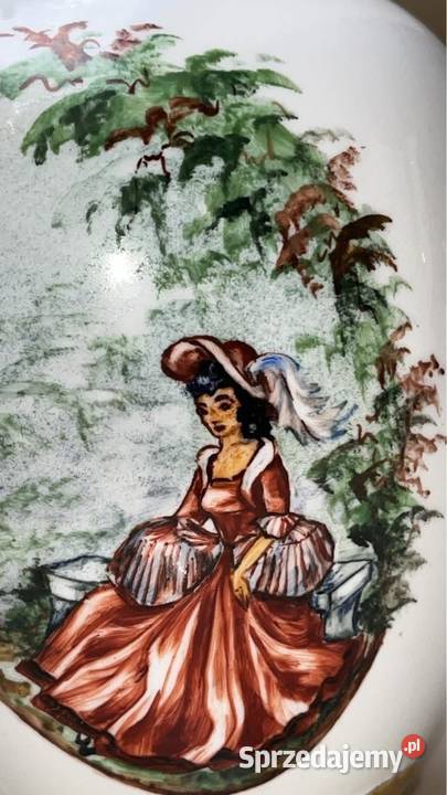 Wazon ze scenkami dworskimi w dwóch medalionach Gdańsk