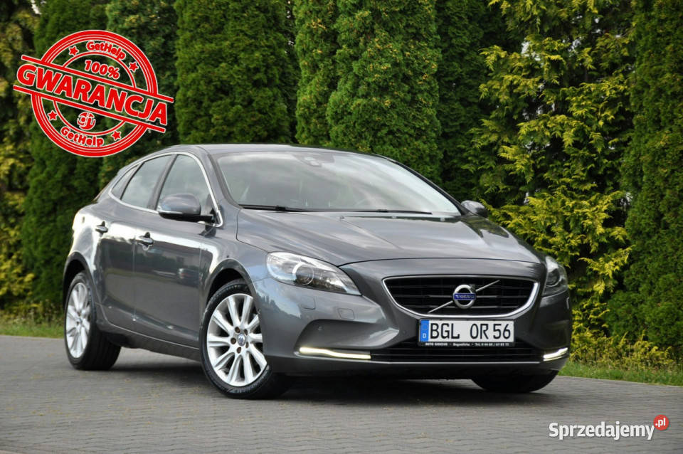 Volvo V40 16d115LiftXenonLedVirtualKameraParkt garażowany V40 Ostrów Mazowiecka