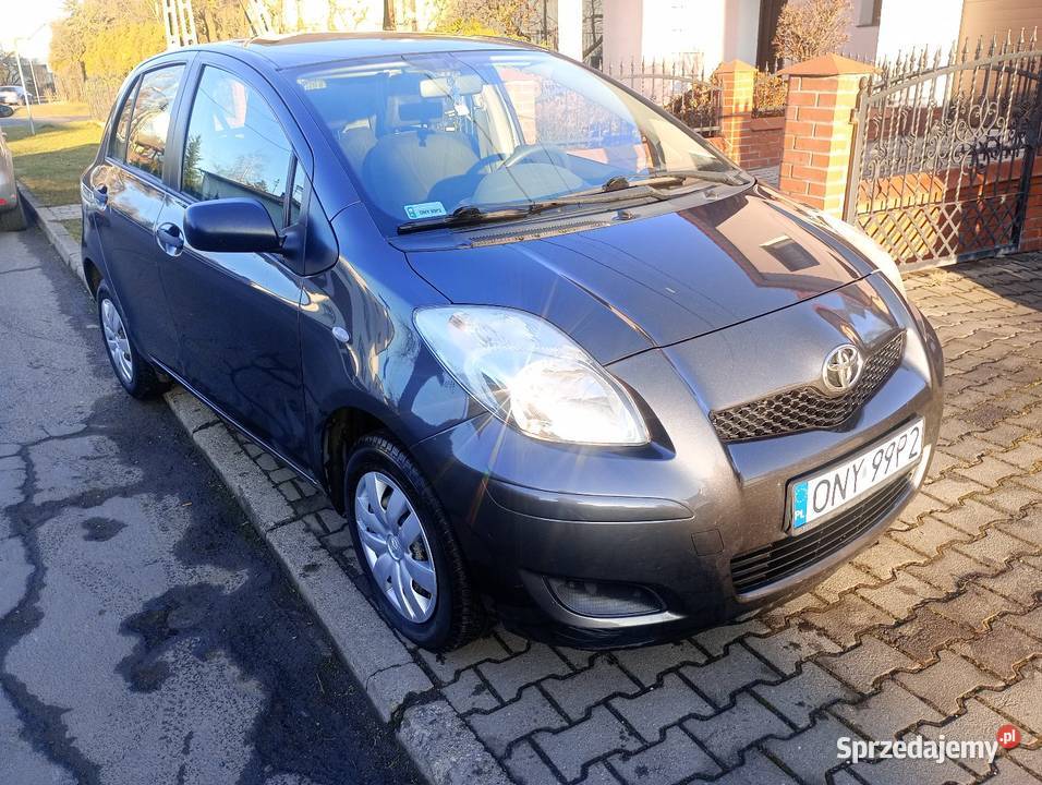 Toyota Yaris lift zamiana Paczków