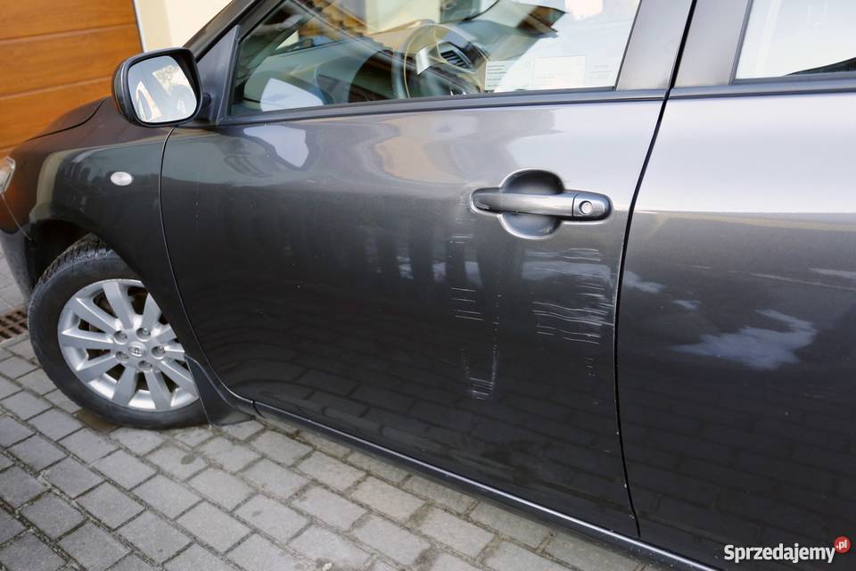Toyota Corolla Premium E15 14 D4D90 2010 poduszka powietrzna