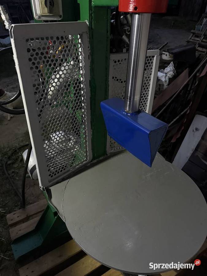 Sprzedam łuparke do drewna Maszyny do obróbki i pakowania Janów Lubelski