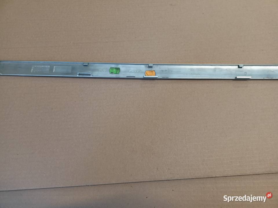 GRILL LISTWA DOLNA MASKI KABINY VOLVO FH5 Części samochodowe Sulechów