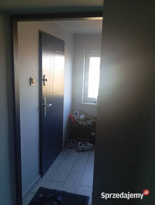 Duży dom o powierzchni 278 M2 z budynkami łódzkie Lubień