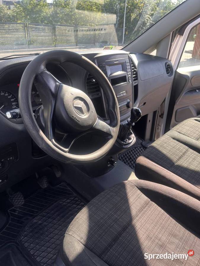 Mercedes Vito Długi bus dostawczak nieuszkodzony Kielce