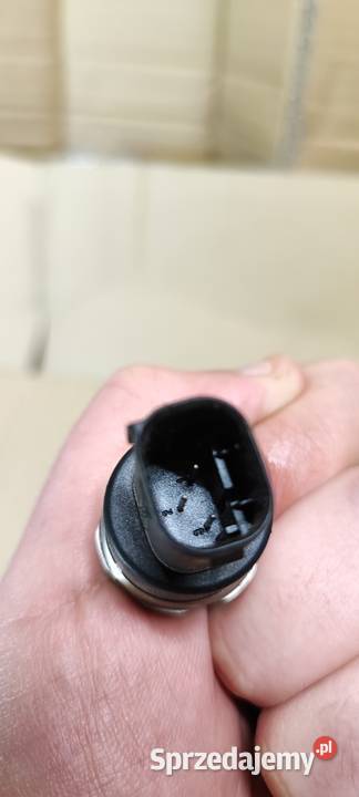 Czujnik pompy ABS E38e39 Bosch 0 265 005 303