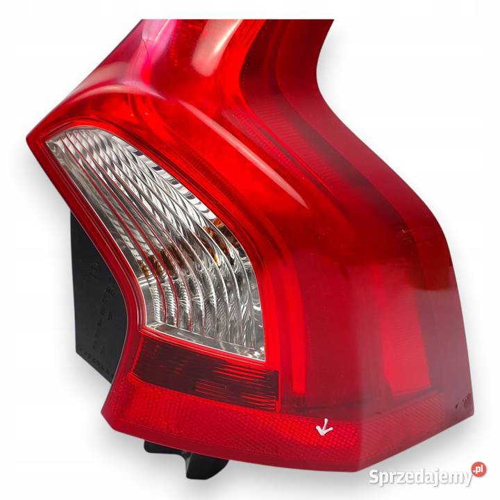 LAMPA PRAWA Volvo V60 20102018 tylna tylnia