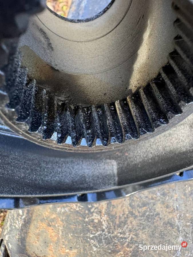 Ural Oryginalna PIASTA FALBANA KOŁA podkarpackie