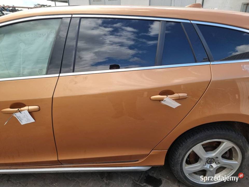 DRZWI LEWE TYŁ VOLVO V60 704 VIBRANT COPPER kujawsko-pomorskie