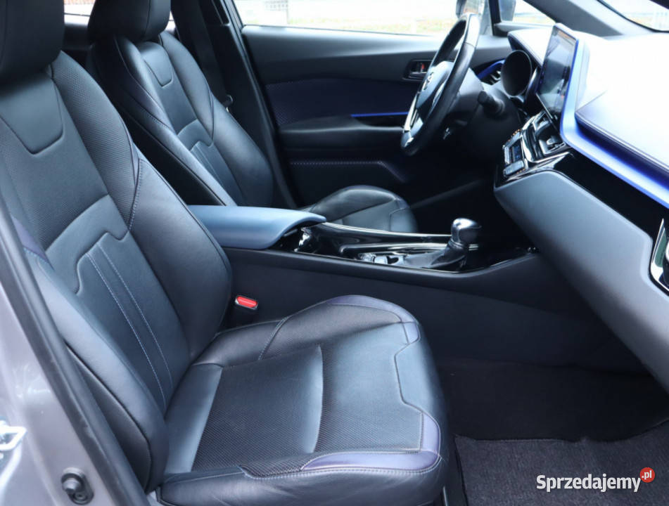 Toyota CHR 18 Hybrid Rok produkcji 2016 Piaseczno