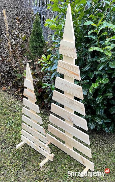 Świąteczna choinka drewniana choinka trókąt inny kolor Radków