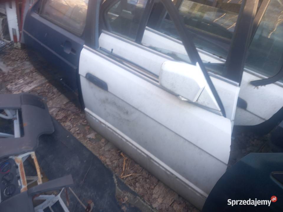 Drzwi bmw e36 sedan i compact osobowe Drzwi Zakrzówek