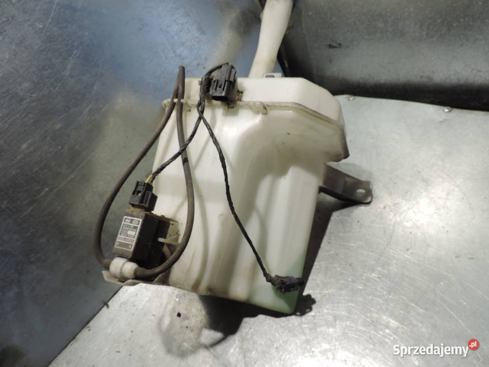 ZBIORNICZEK SPRYSKIWACZY POMPKA KIA CEED I FL